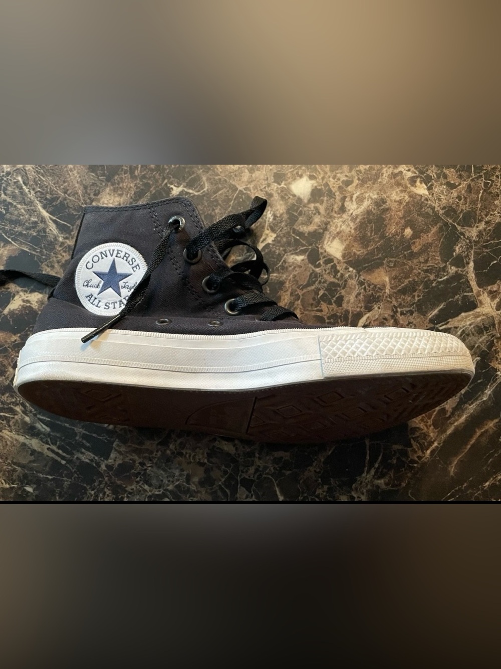Converse Chuck Taylor All Star 2 Mid-Top Black/White Sneaker size 6Men / 8Women - Picture 5 of 11